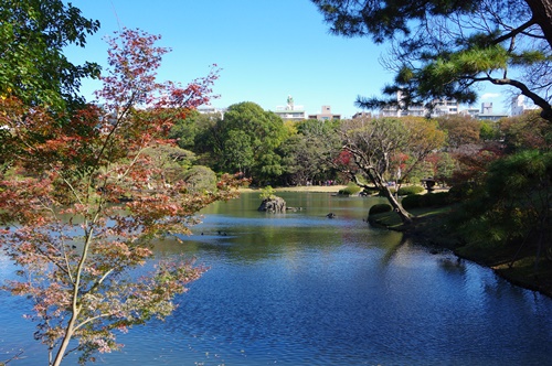 六義園にて