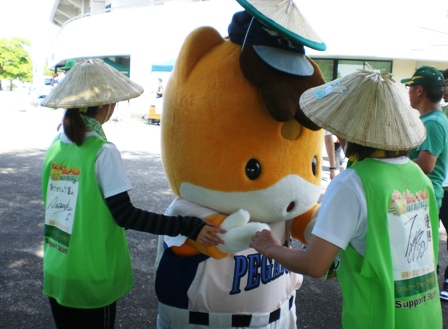 すげ笠ぐんまちゃん