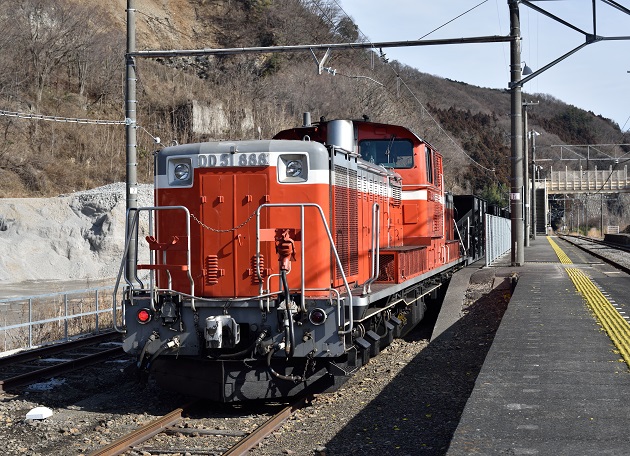 4 DD81-888 駅鉄　Ｄ810　4.jpg