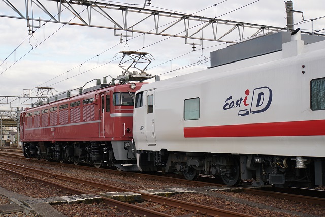 EF81 81牽引 キヤ193系 イ―ストアイD7