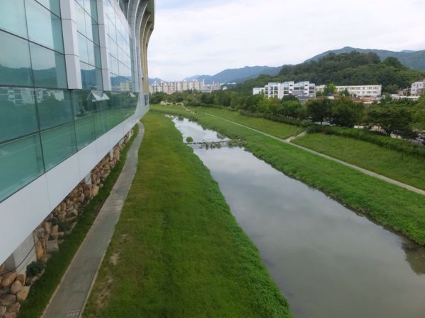 rblog-20140923184728-00.jpg