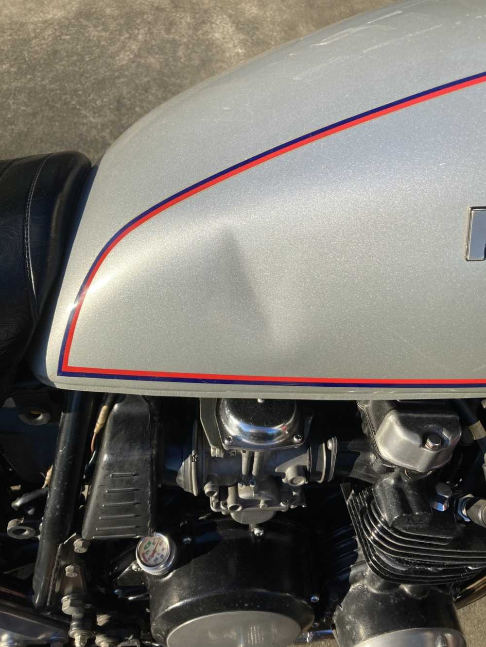 Z750fx2型に付くように加工されたZ400FXタンク