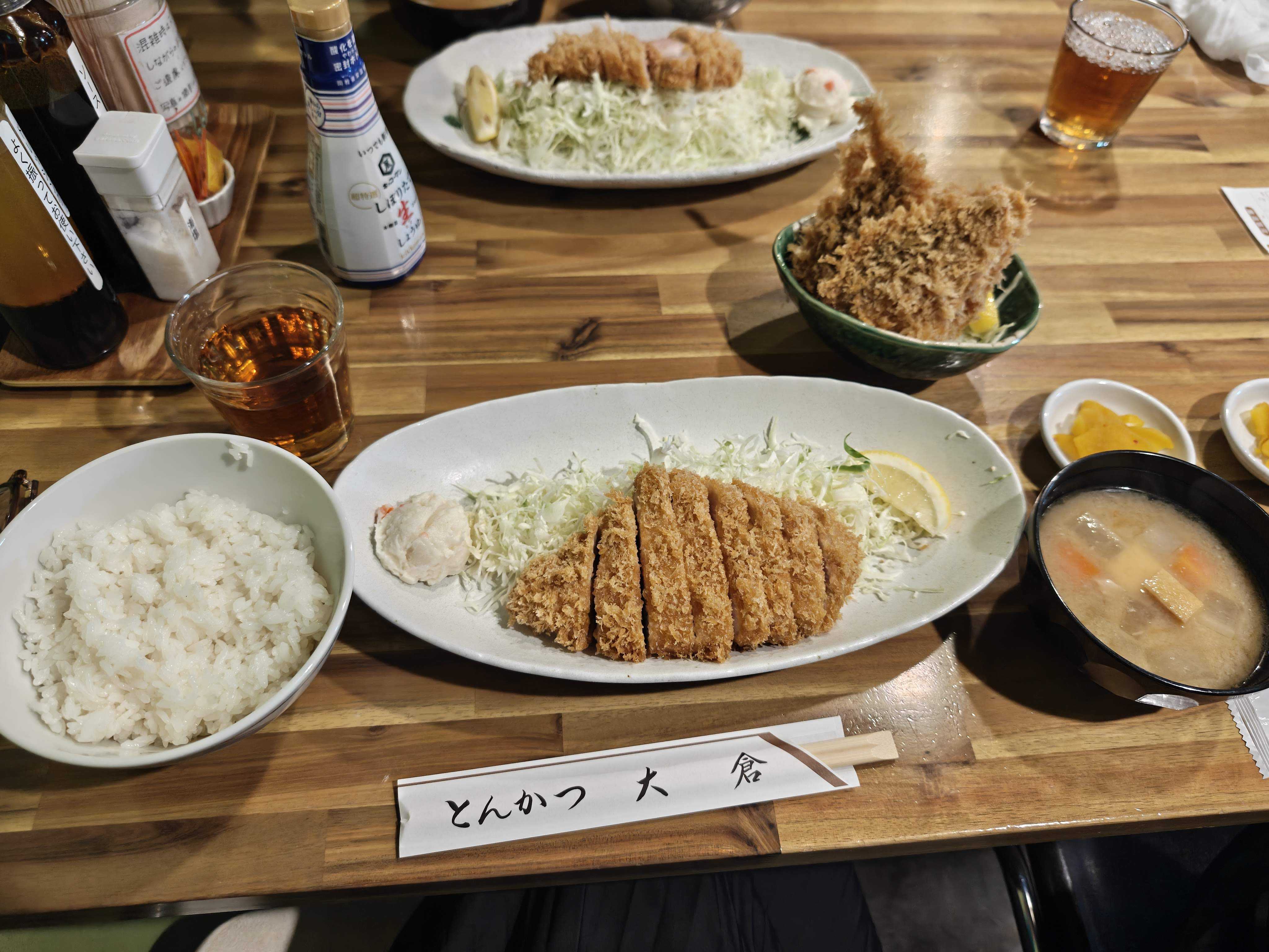 JR総武線　西千葉駅　とんかつ大倉　ランチ とんかつ定食とアジフライ