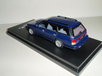 laxsubarulegacytw198906.jpg