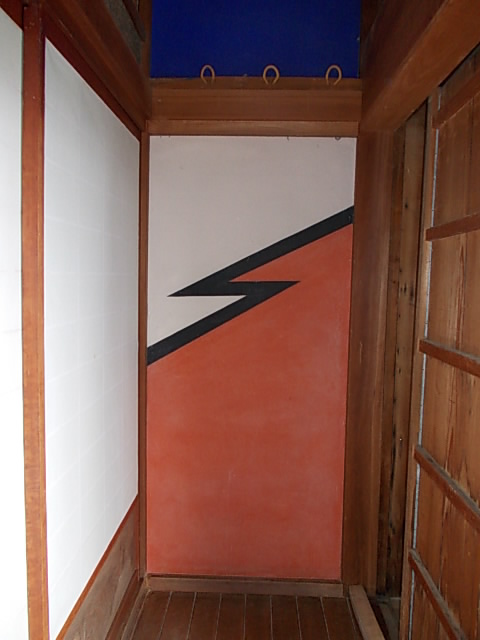 009.JPG