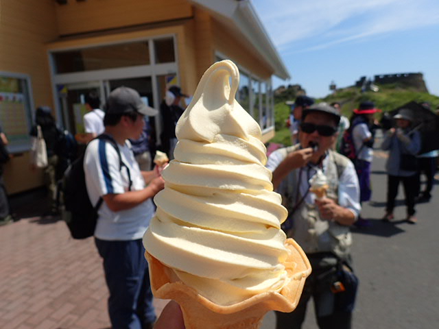 ホロンバイル