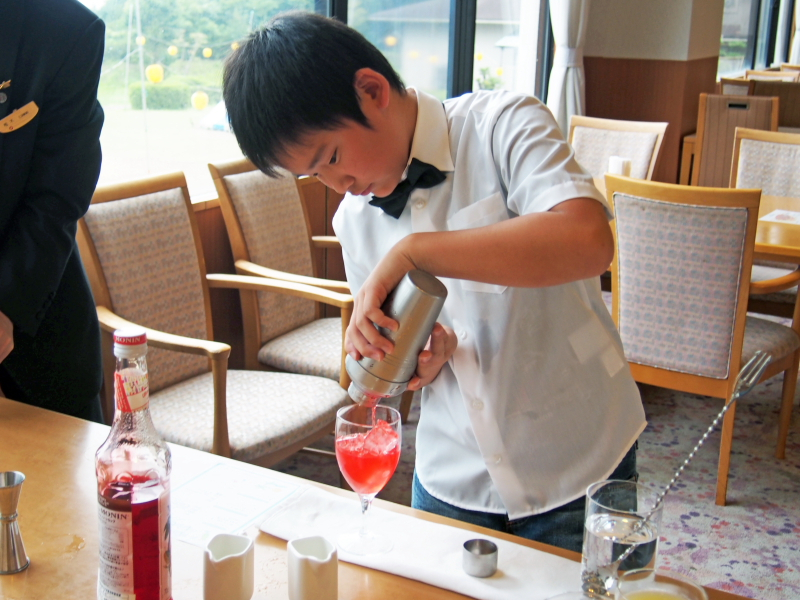 キッズバーテンダー
