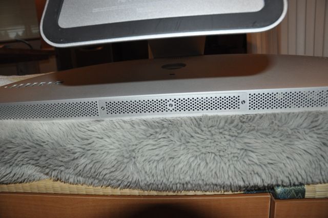 iMac120731c.jpg