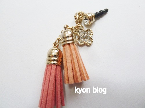 コラージュ　ミニタッセルアクセ