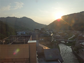 萬国屋82.jpg