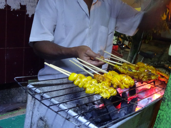 路上串焼き屋台０８.jpg