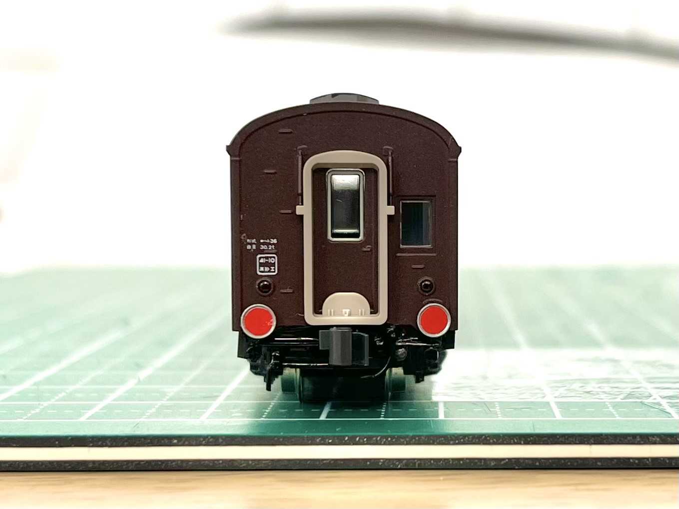kato 高崎運転所旧形客車・オハニ36 追加加工 | ロフト鉄道