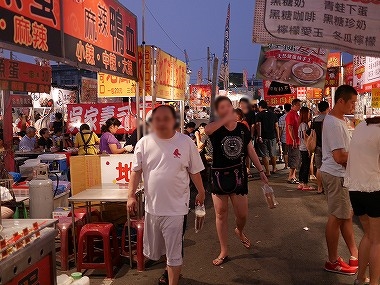 台南　花園夜市