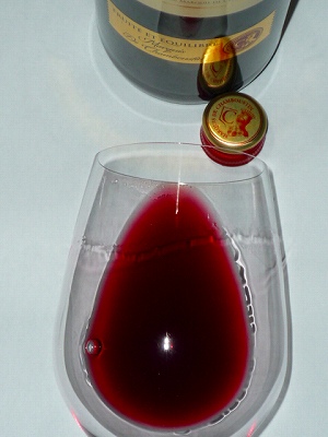 Les Hauts de Chamboustin CS 2011 glass.jpg