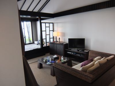 008_Hotel_Room.jpg