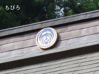 90