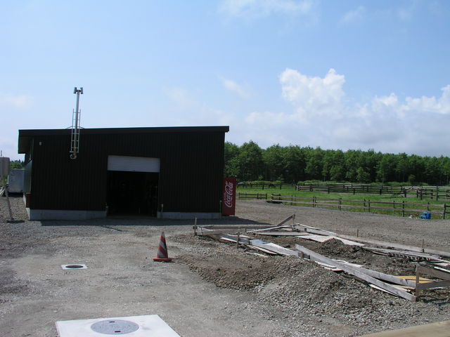 2680590_1699440958_94large.jpg
