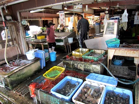 かつら鮮魚店２.JPG