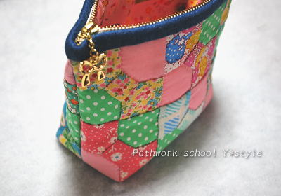 Kozuちゃんのボータイのポーチ