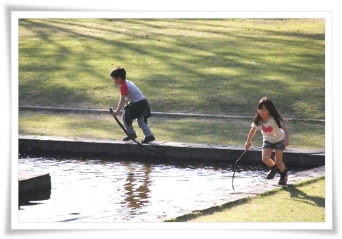 樹木公園-27 水遊び-2 13.4.28