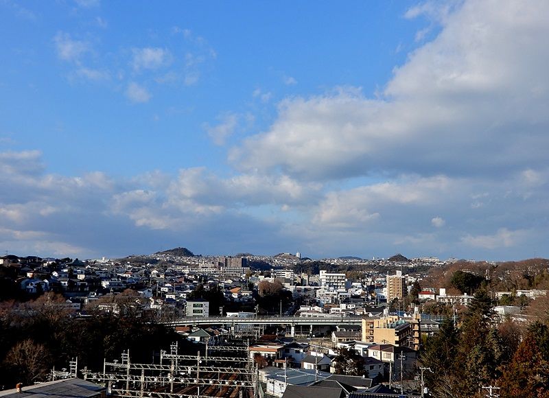空2