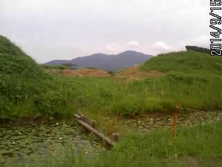 土塁の割れ目