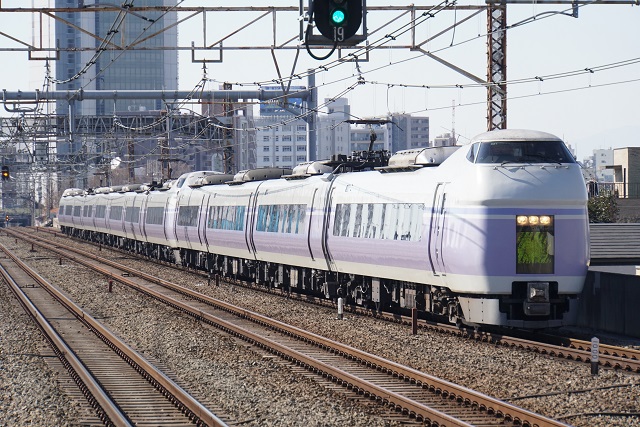 E351系 特急｢ス－パーあずさ｣ & コナン in 阿佐ヶ谷3