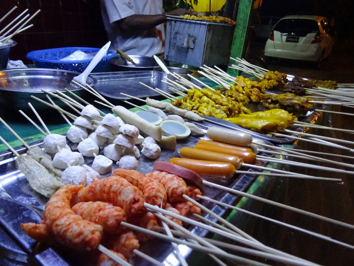 路上串焼き屋台０４.jpg