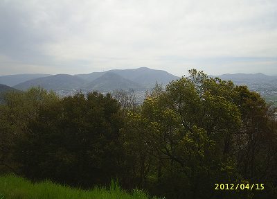 城山の城が在る山