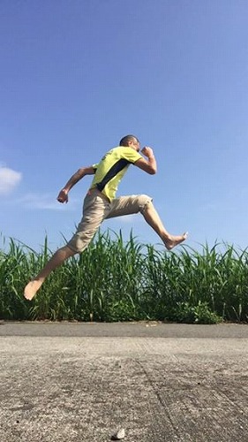はだしランニング　山田店長
