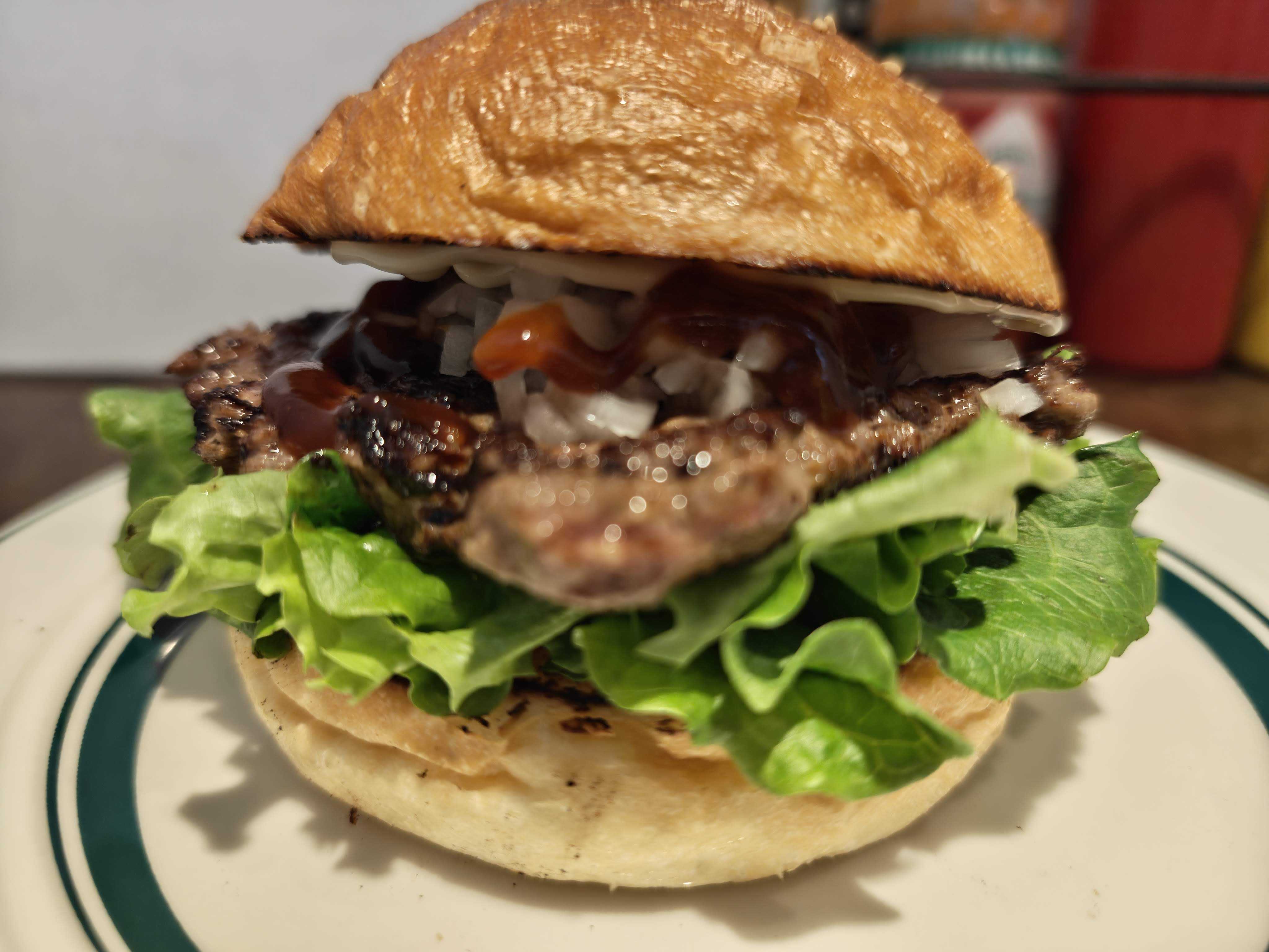 虎ノ門　GENUINE BURGER TORANOMON　ひとりランチ　クラシックビーフバーガー