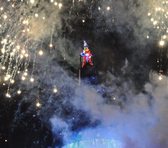 ディズニーシーのカラー オブ クリスマス 神戸から 楽天ブログ