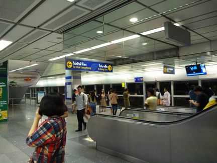 2012.5.5バンコク　地下鉄
