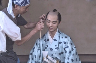 羽仁