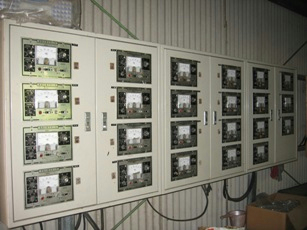 温泉水利用養鰻場の温度等ｺﾝﾄﾛｰﾙ室