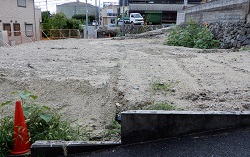2017.8.12.隣地の工事.JPG