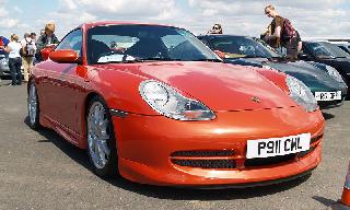 800px-Porsche_996_GT3_orangeperlrotcolor_RHD_P911_CML.jpg