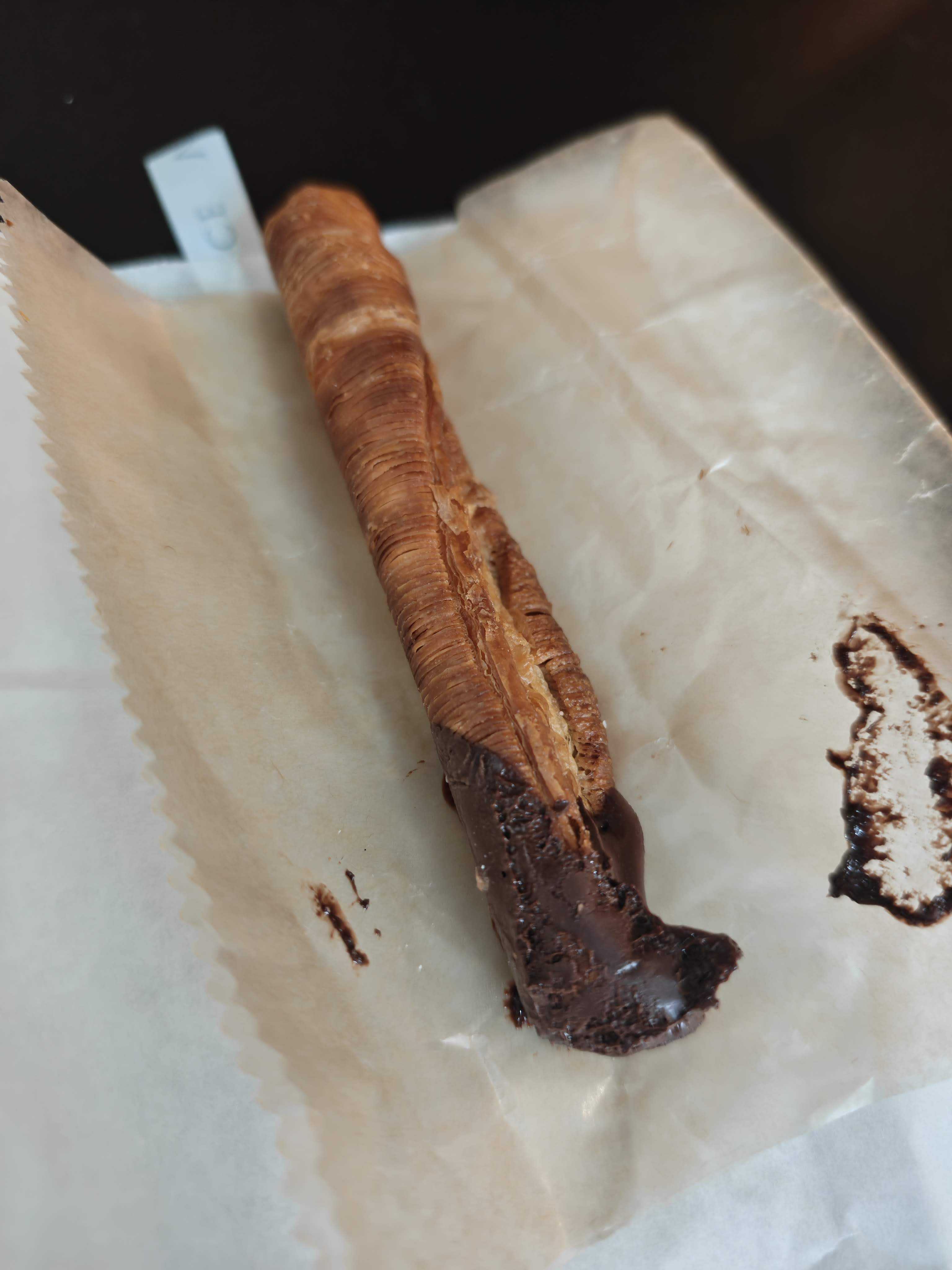 ヴェラーチェ パネッテリア-ガストロノミア　エキュート品川　バトンショコラ