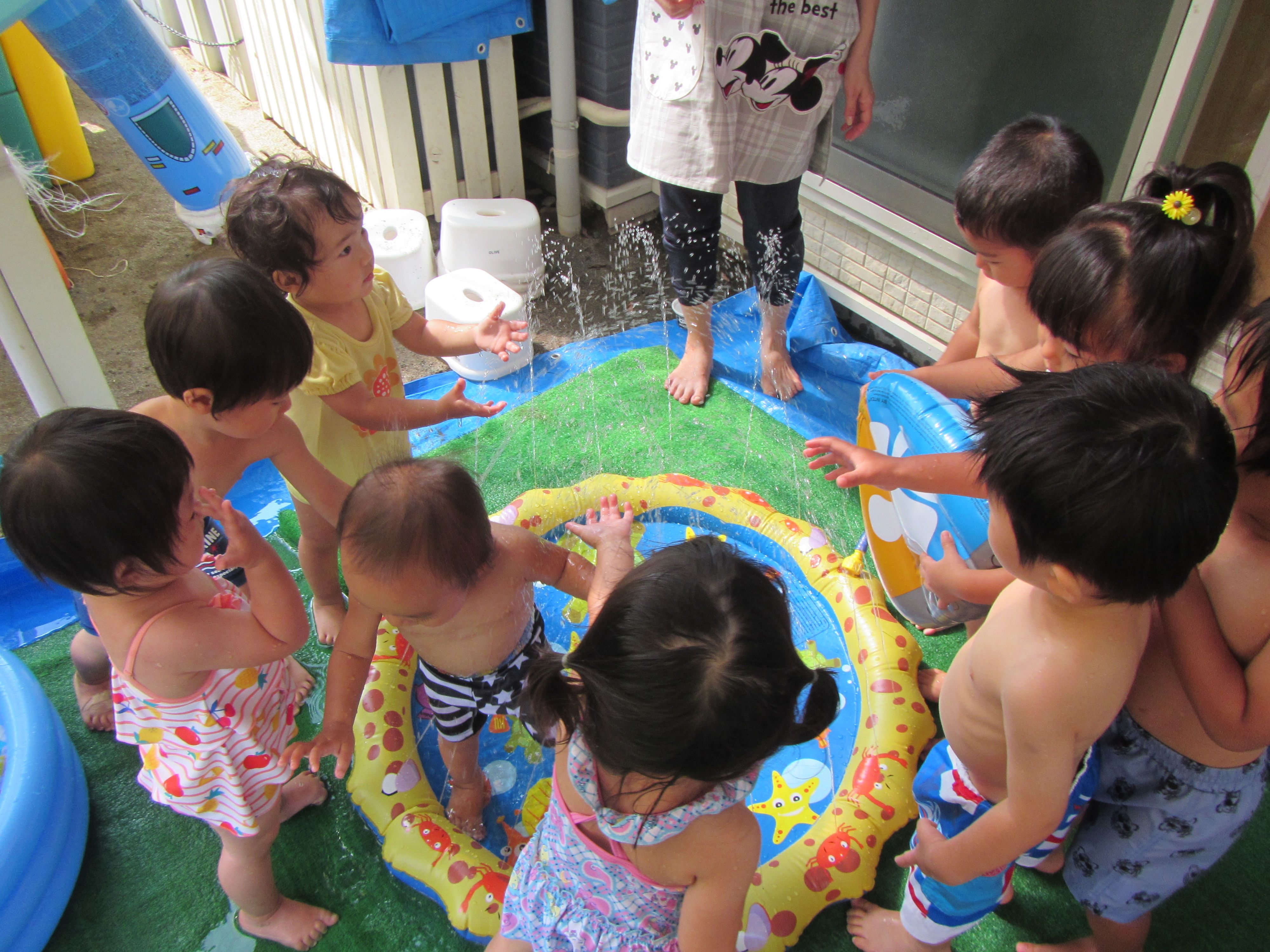 保育園　みんな　シャワー 水遊び | 認定こども園 アプリコット保育園 - 楽天ブログ