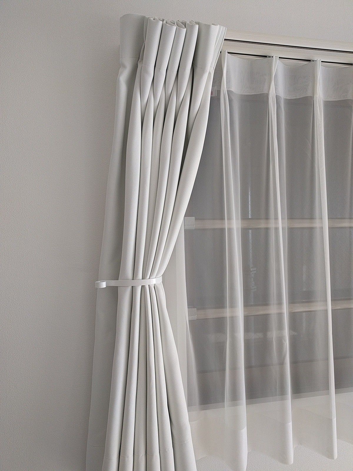 マンションリフォーム記録 小さなミスだけど 窓枠まわりの下地を入れなかった事 無印良品に似合うお部屋にリフォームした話 手ぬぐい お気に入り雑貨 の雑記ブログ 楽天ブログ