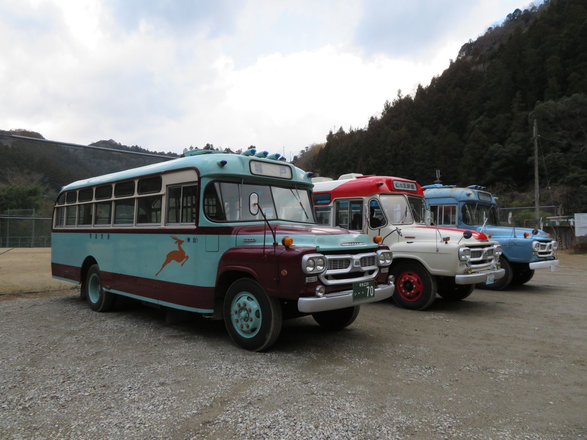 西吉野に３台のボンネットバスが集合！ | shinano-chikuma ウロウロ 