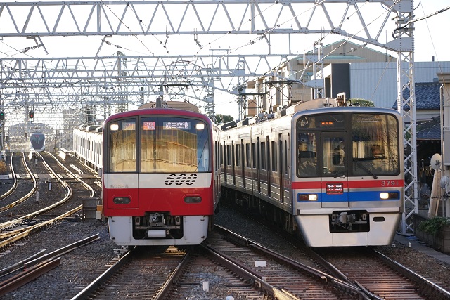 京成 中山－船橋 間 開通100周年と題して...5