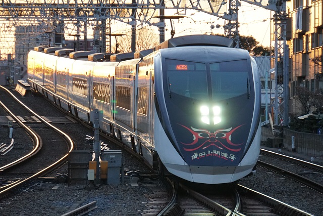 京成 スカイライナ－｢成田山開運号｣5