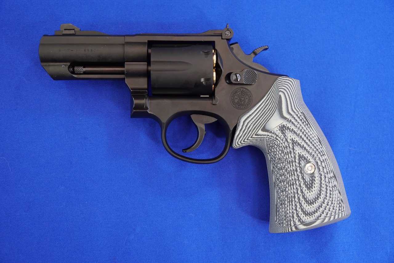 MG597 タナカ S&W M19 ”K-COMP” のグリップ交換 | 玩具道楽・・・三昧