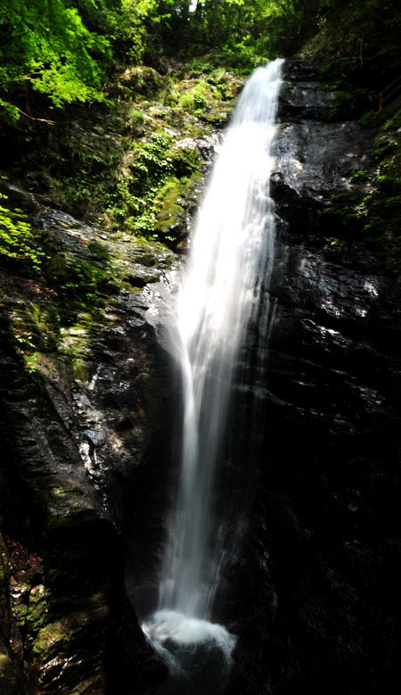 滝２