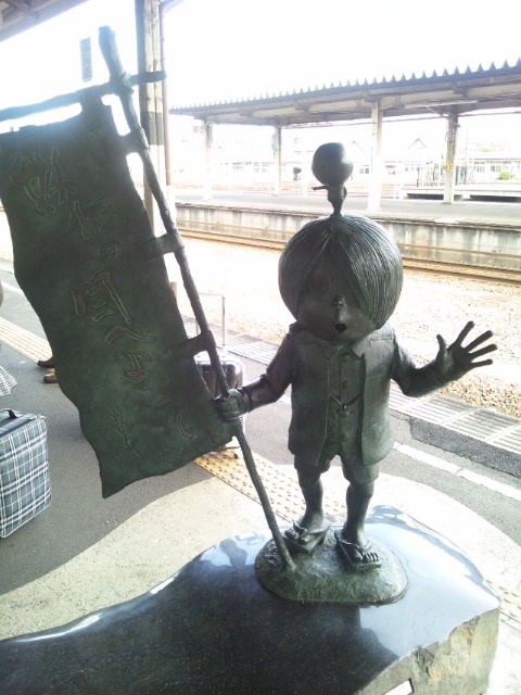 ００８・米子駅、鬼太郎銅像.JPG