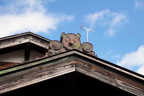 和泉屋旅館 鬼瓦