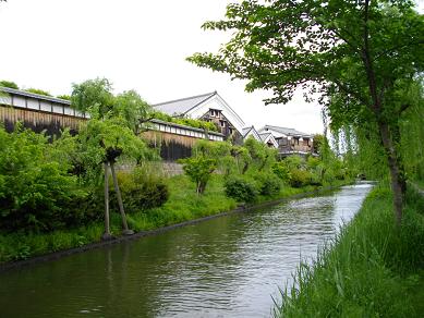 濠川と酒蔵