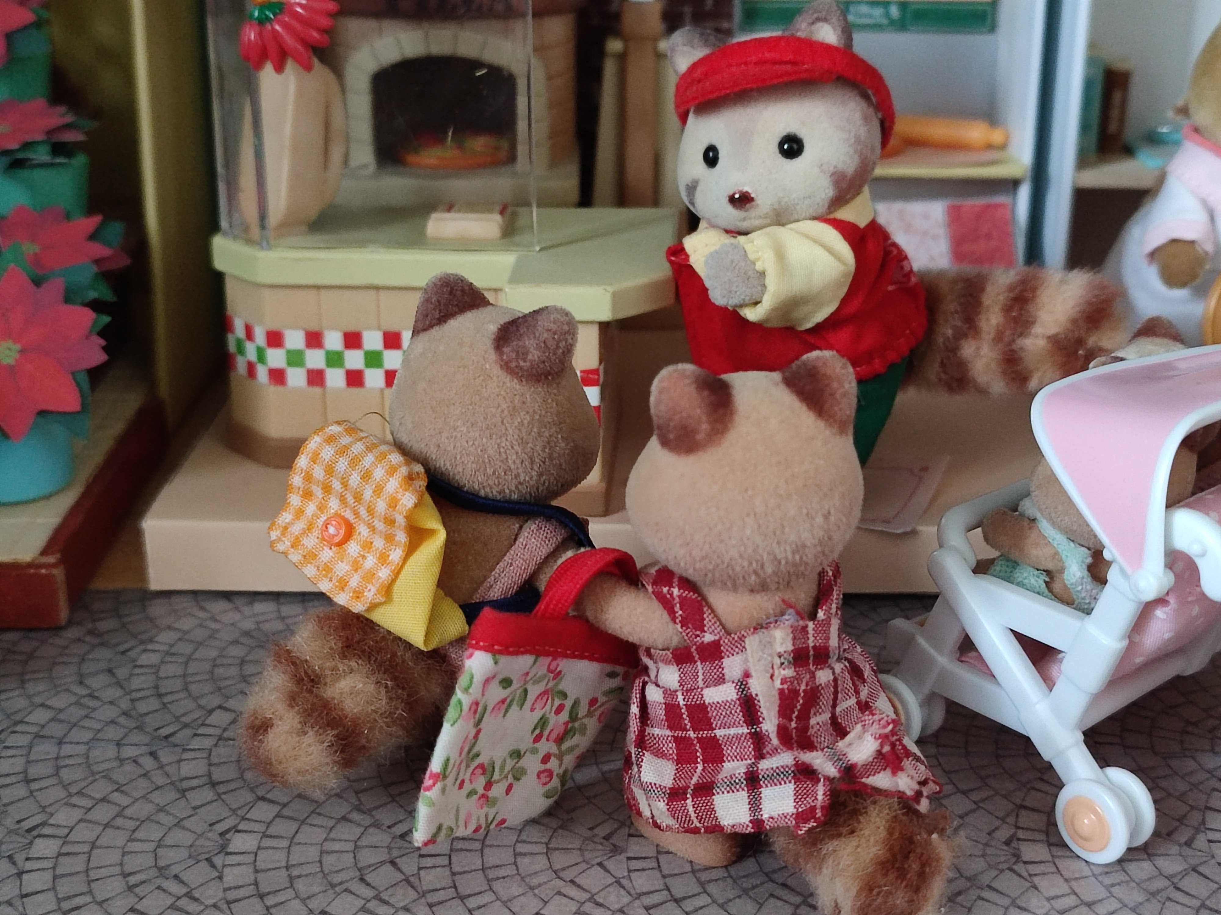 シルバニアファミリー   たぬきの家族 シルバニアファミリー たぬき家族｜Yahoo!フリマ（旧PayPayフリマ）