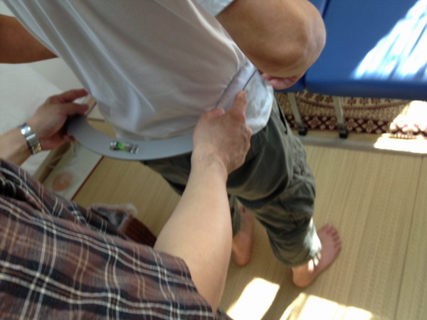 骨盤水準器600.jpg